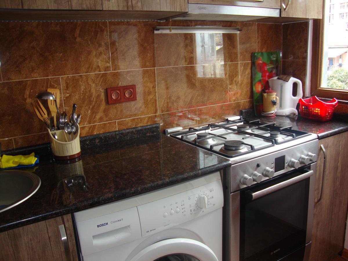 Madona'S House Apartment Batumi Ngoại thất bức ảnh