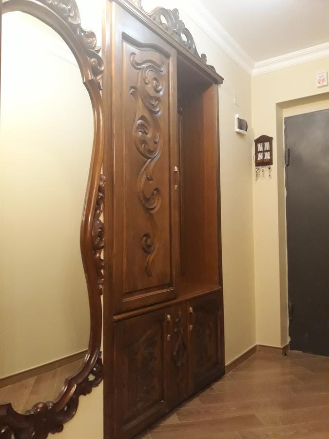 Madona'S House Apartment Batumi Ngoại thất bức ảnh