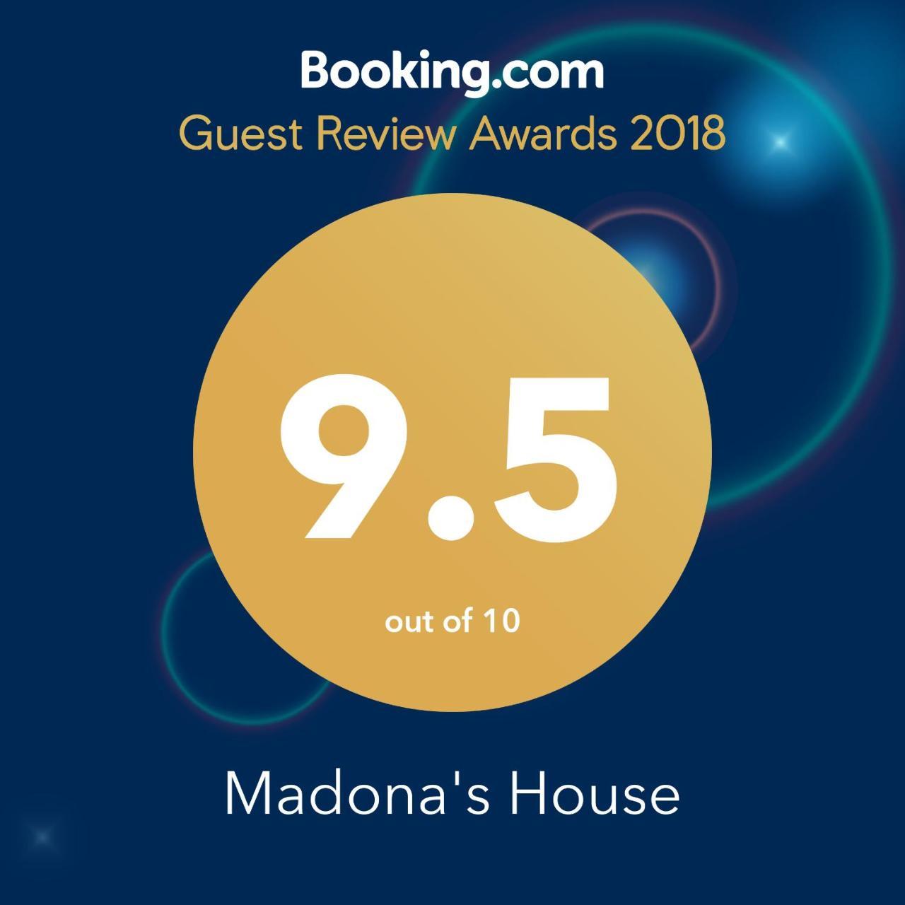 Madona'S House Apartment Batumi Ngoại thất bức ảnh